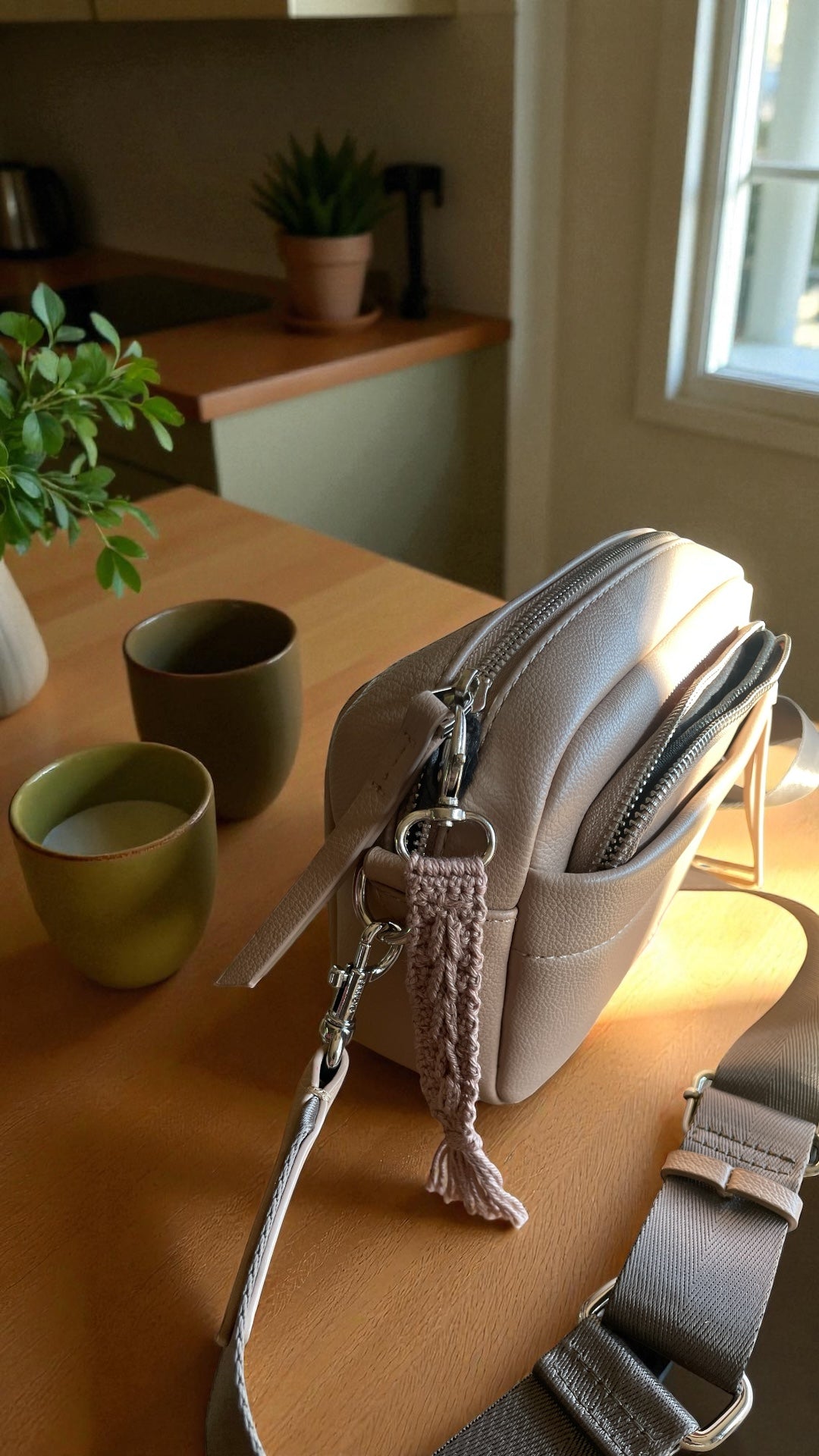 Crochet Tassenhanger