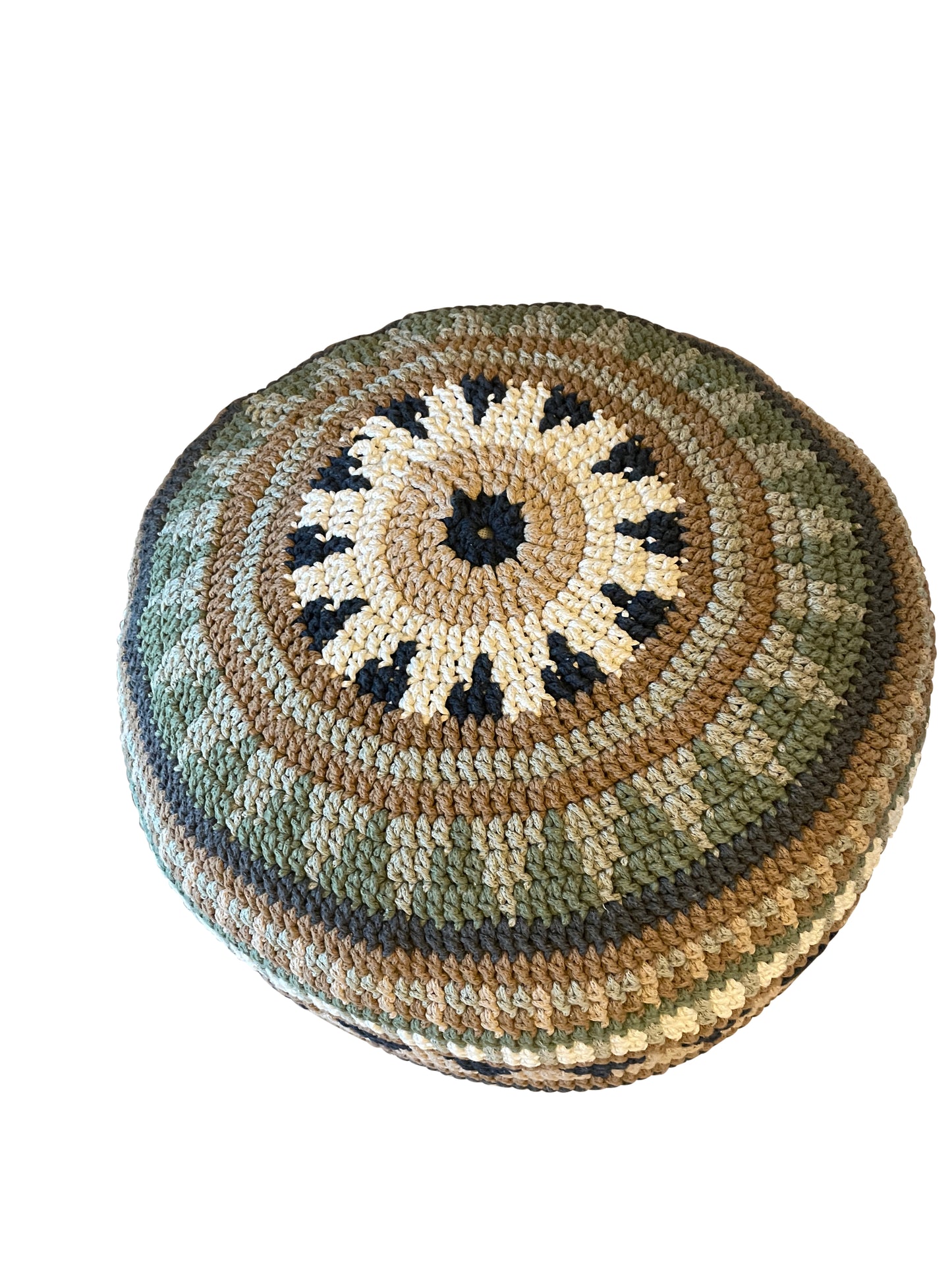Gehaakte Bohemian Poef - Olijf met natuurtinten