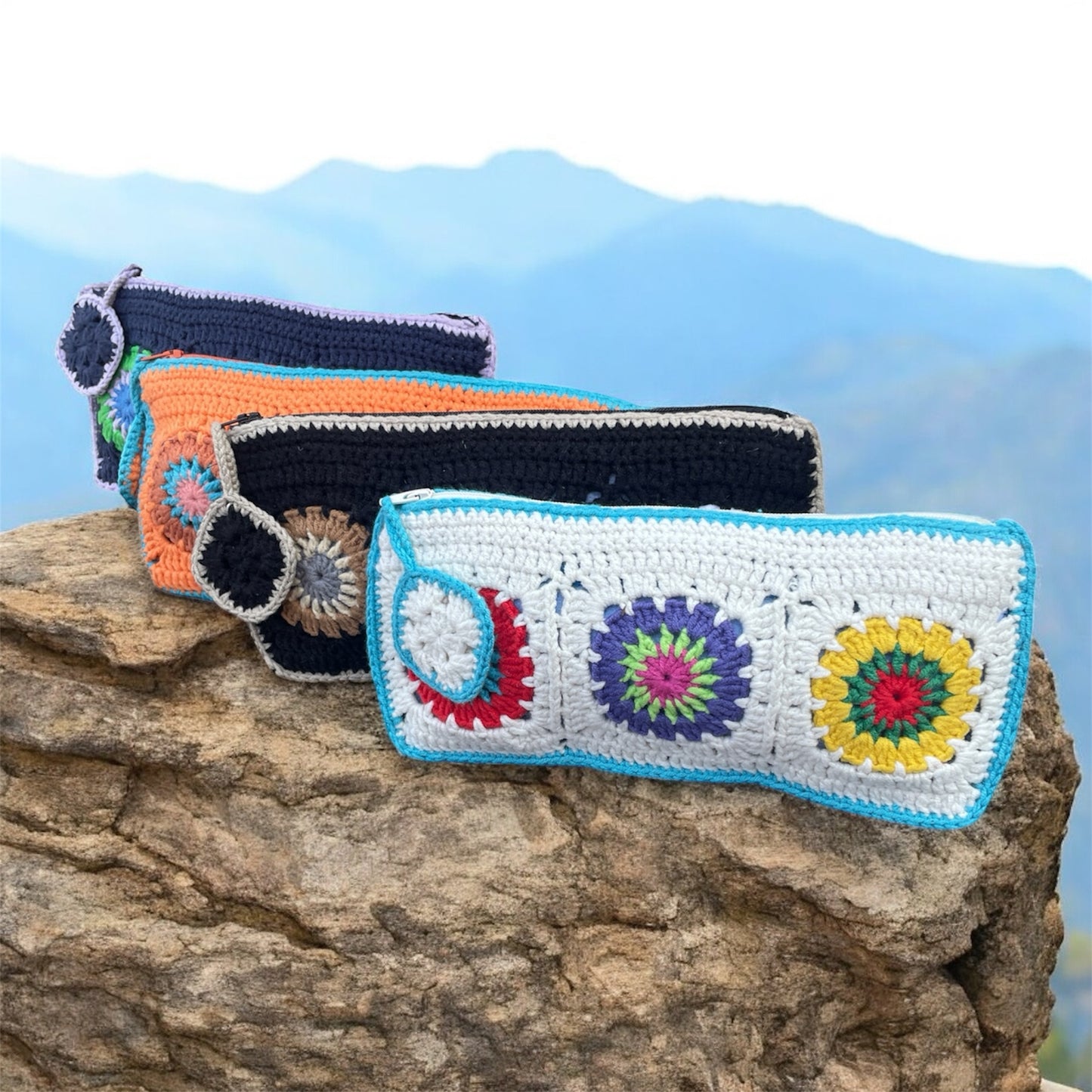 Gehaakte toilettasjes granny squares