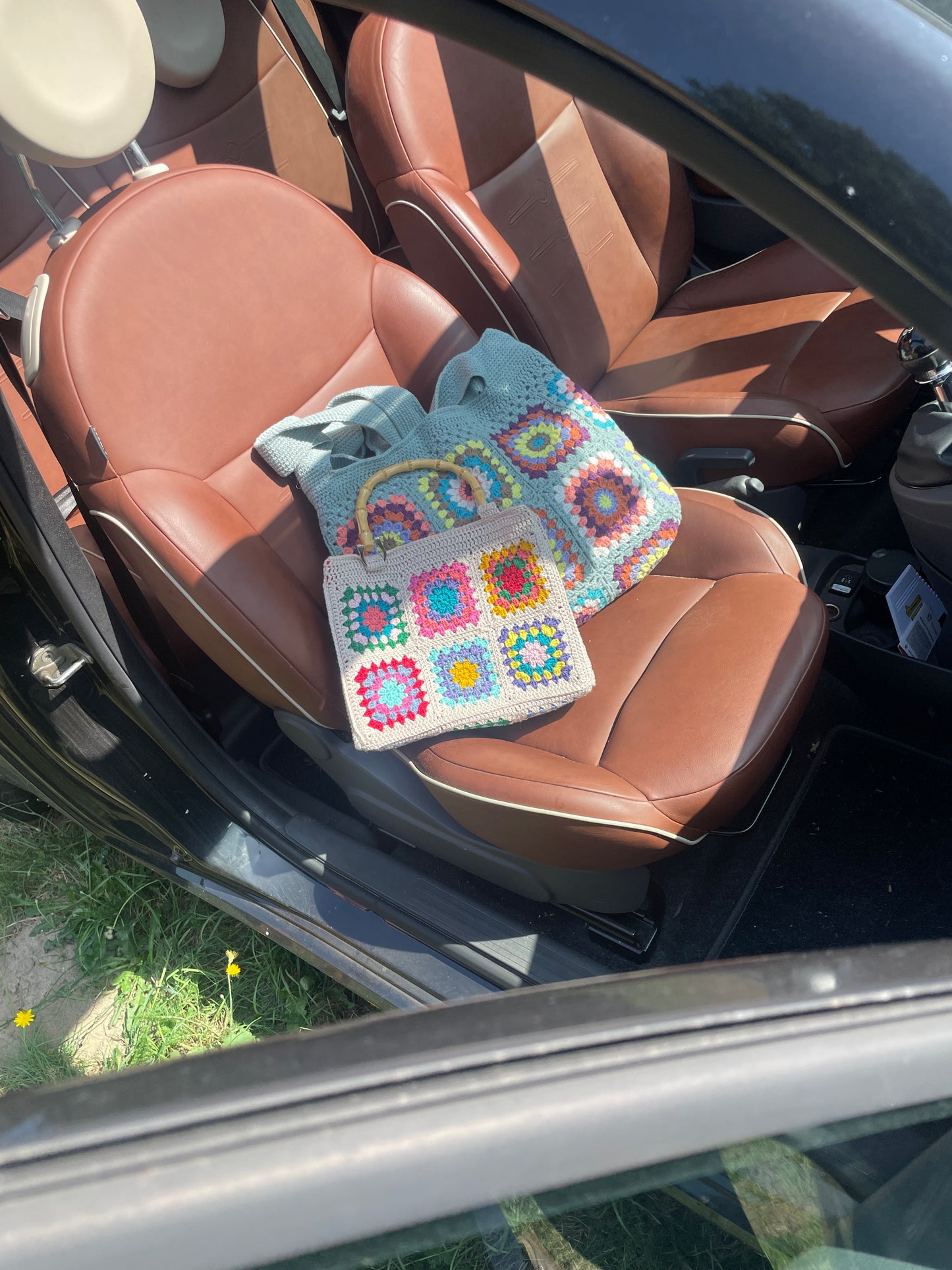 Gehaakte schoudertas granny squares
