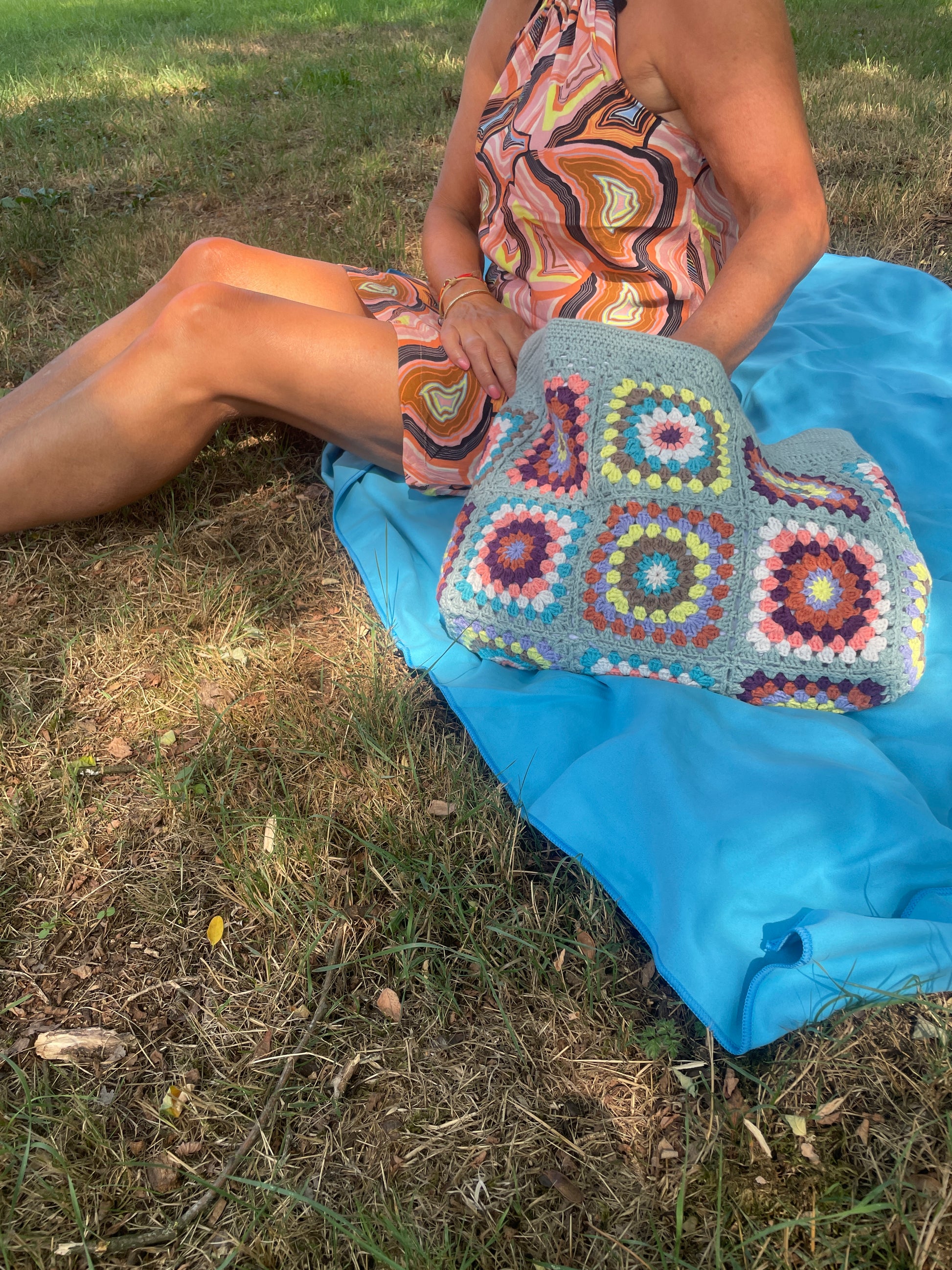 Gehaakte schoudertas granny squares